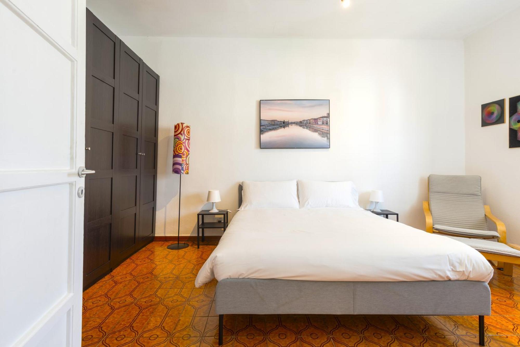 Hostly-Ai Due Passi Apartment 피사 외부 사진